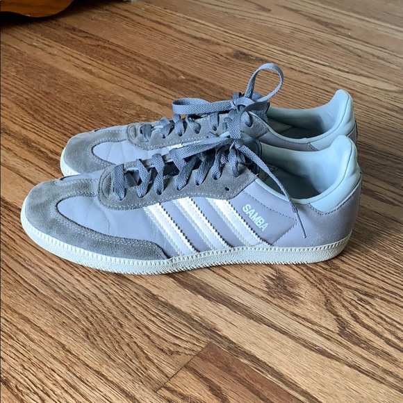 grey sambas
